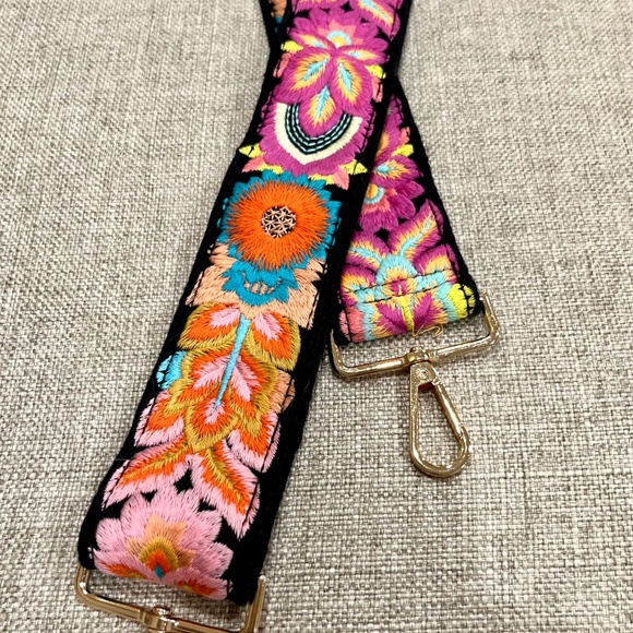 Guitar Straps Crossbody Bag Strap NWOT Embroidered 🎁 gift ready🎁 - Picture 9 of 11